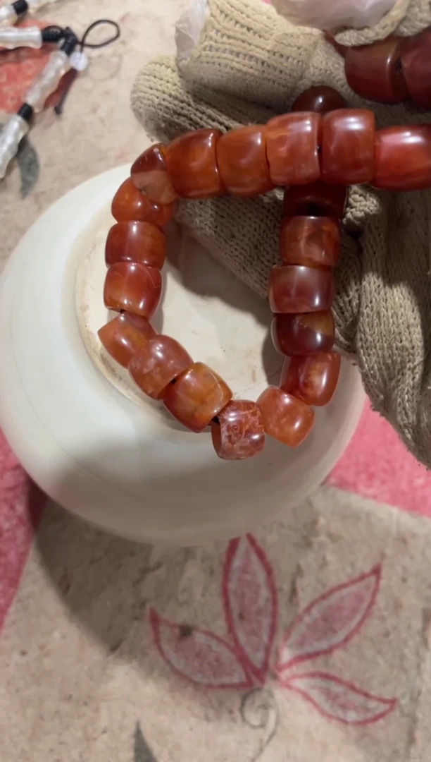 瓷片不**此手工，手绘，陶瓷