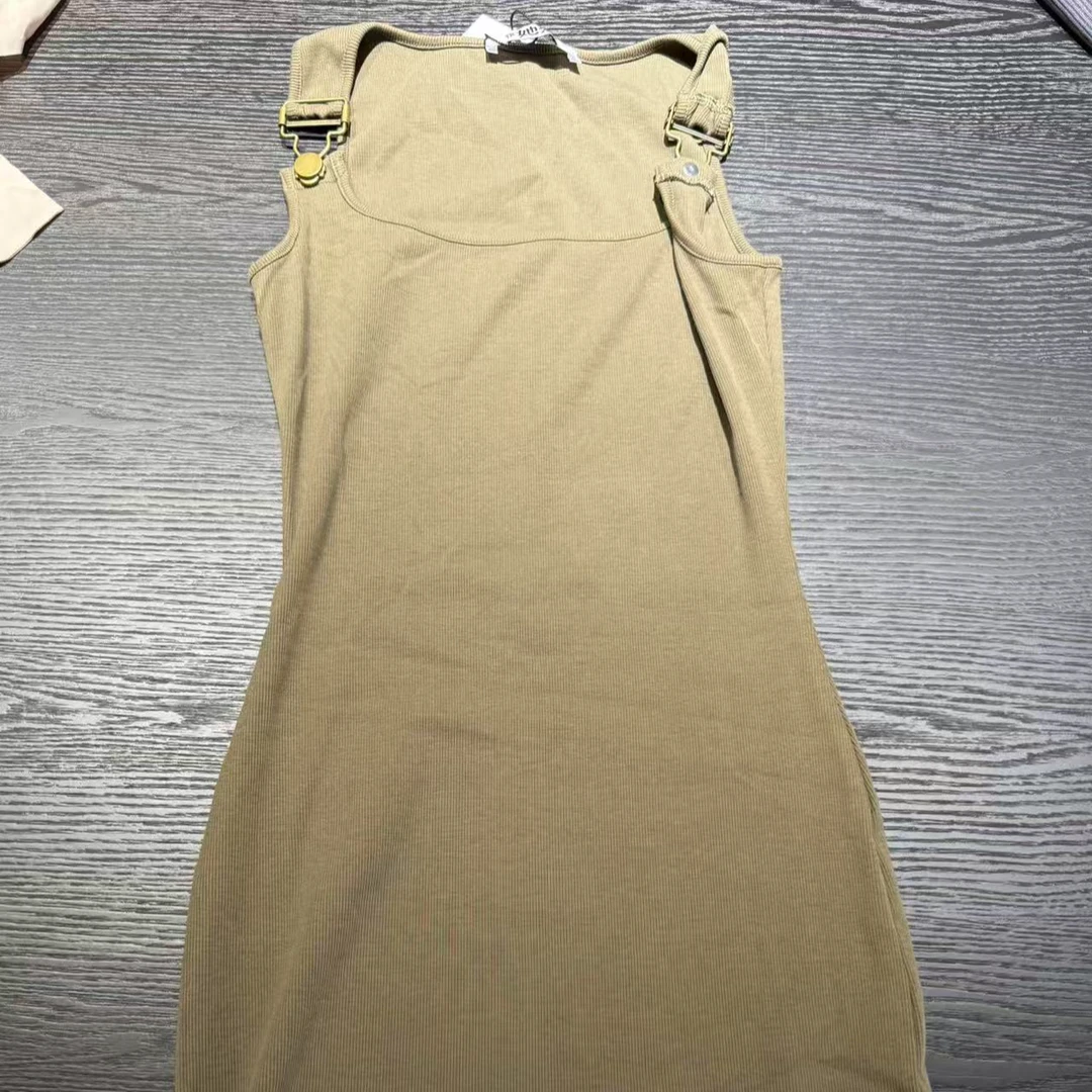 法式吊带纯色吊带连衣裙连衣裙夏季女款富婆风纯欲风