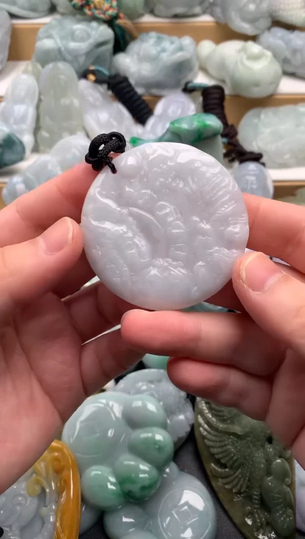 吊坠(不含链)未镶嵌翡翠1