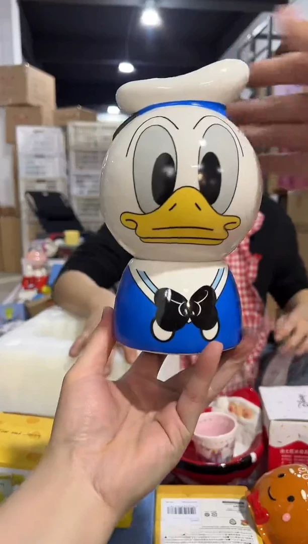 【闪购商品】杯原盒唐老鸭火锅炉