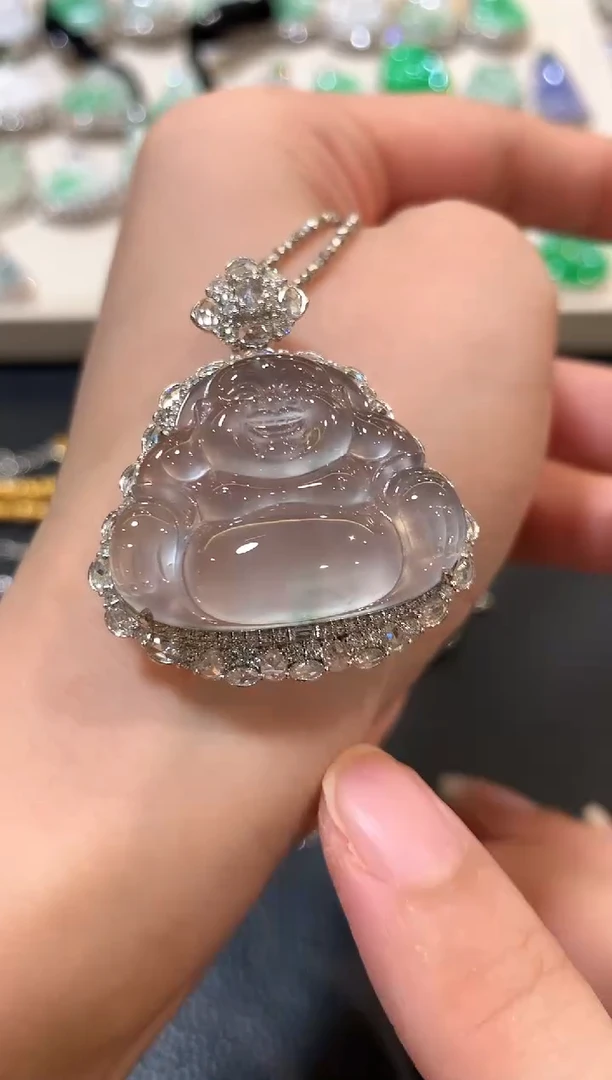 翡翠18K金镶嵌吊坠(不含链)大**?n37
