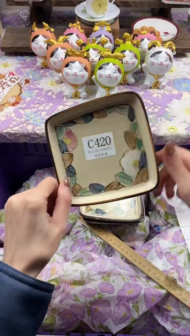 瓷片春****挞             C420