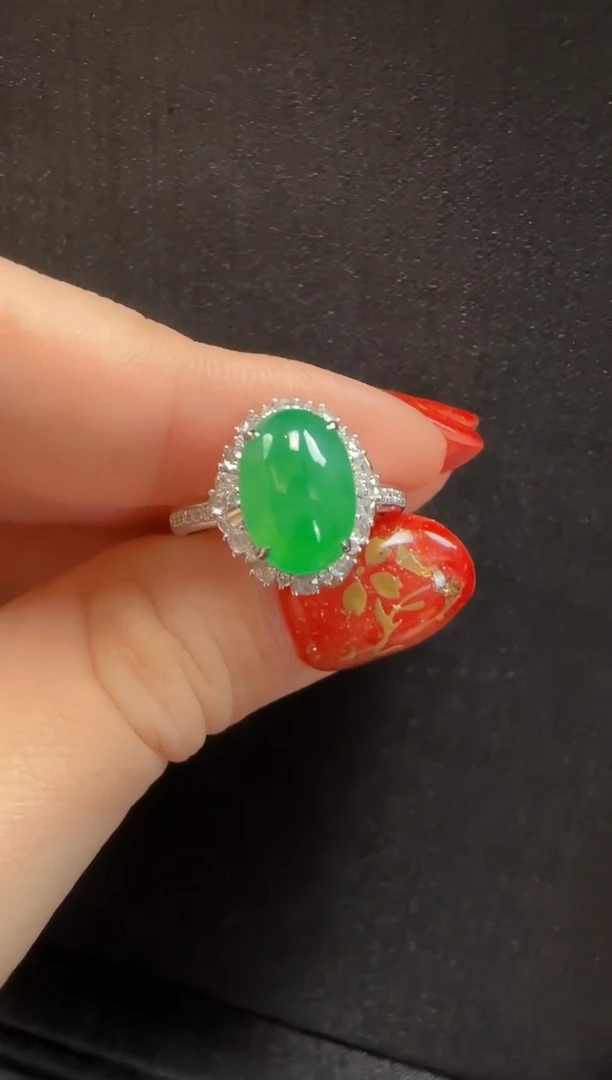 【闪购商品】翡翠戒指18K金镶嵌223蛋面一只