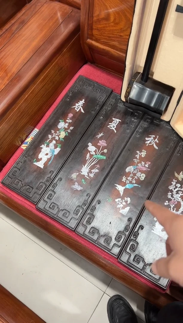 春夏秋冬紫檀木挂匾一套