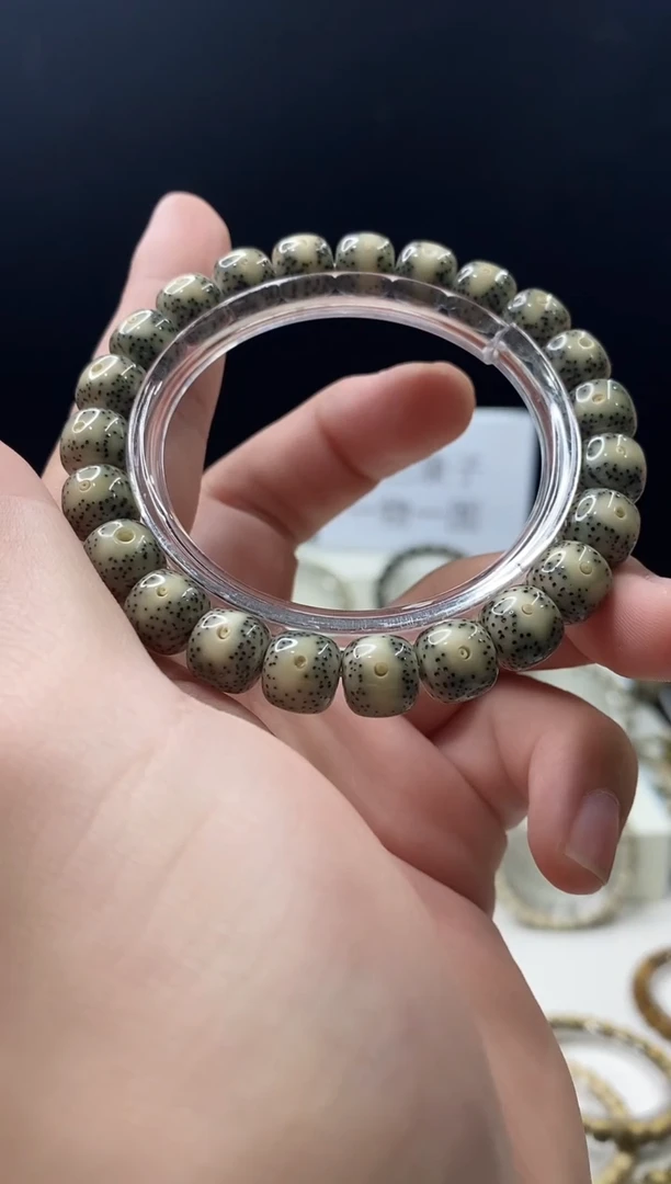 手串星月菩提180      b45