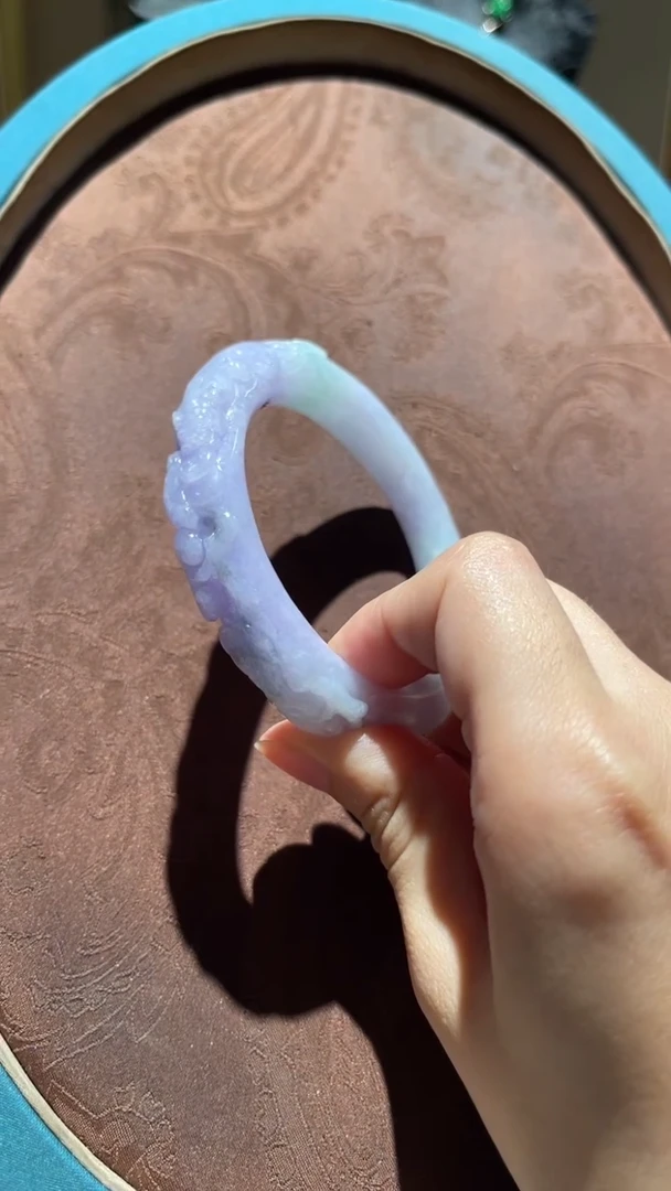 翡翠手镯未镶嵌红翡绿翠