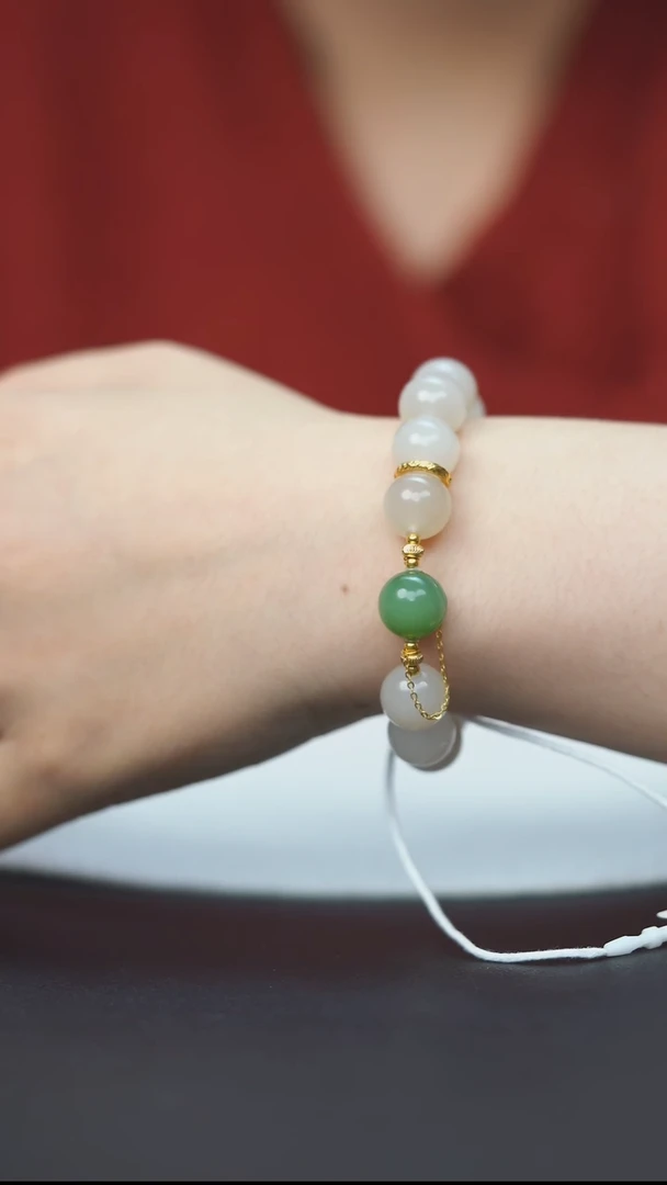 未镶嵌戒指和田玉设计款 卡12mm HF70022