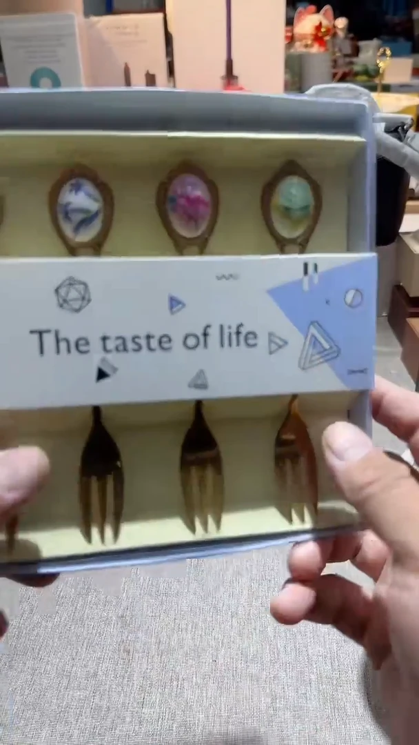 【闪购商品】瓷片正品保真，清库存