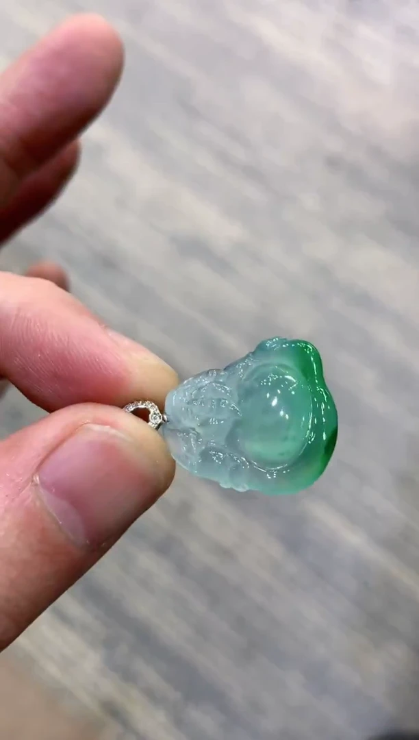 颈饰未镶嵌翡翠天然A货翡翠