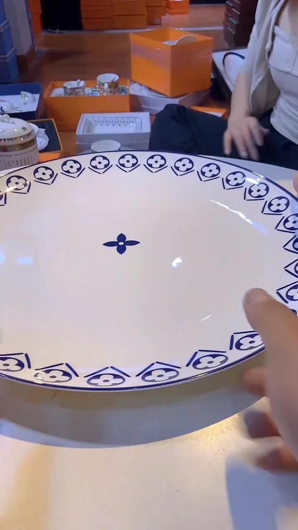 鸿辉家品牌瓷器，京东包邮！