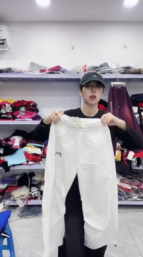 闪电购精品女装118m