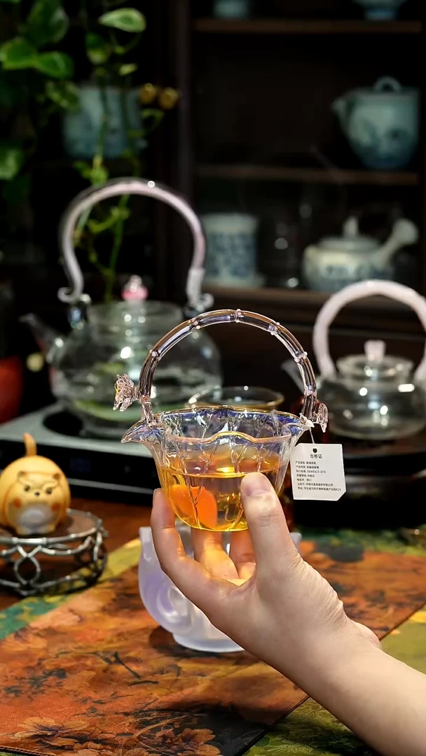 【闪购商品】晶焱提梁荷韵粉公道
