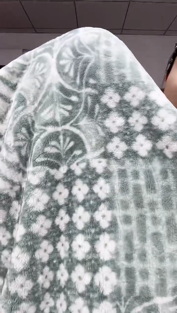 法兰绒左右双面材质以主播介绍为准