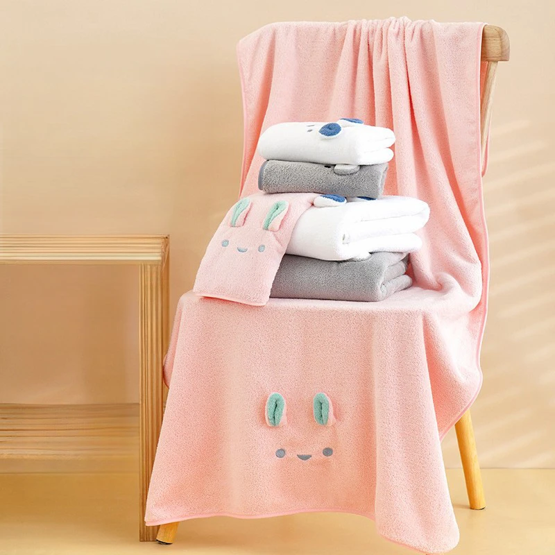 高密珊瑚绒浴巾柔软可爱卡通立体浴巾家用洗澡不掉毛吸水浴巾