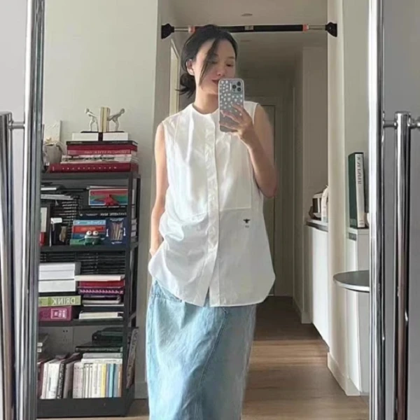 99新 DIOR/迪奥 HW0635 白色蜜蜂刺绣棉质不规则无袖衬衫 38码