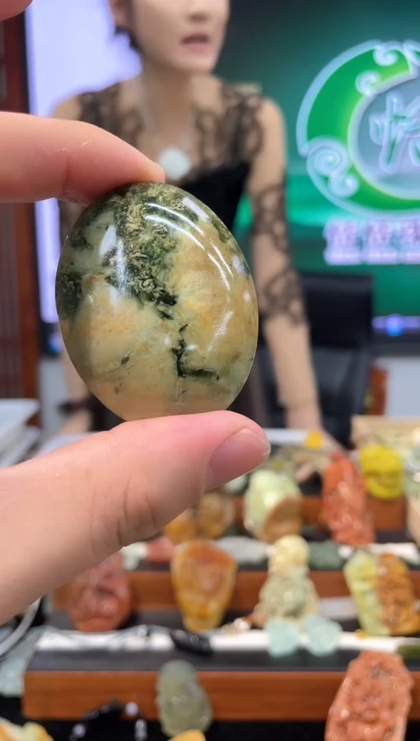 【闪购商品】岫玉吊坠未镶嵌·