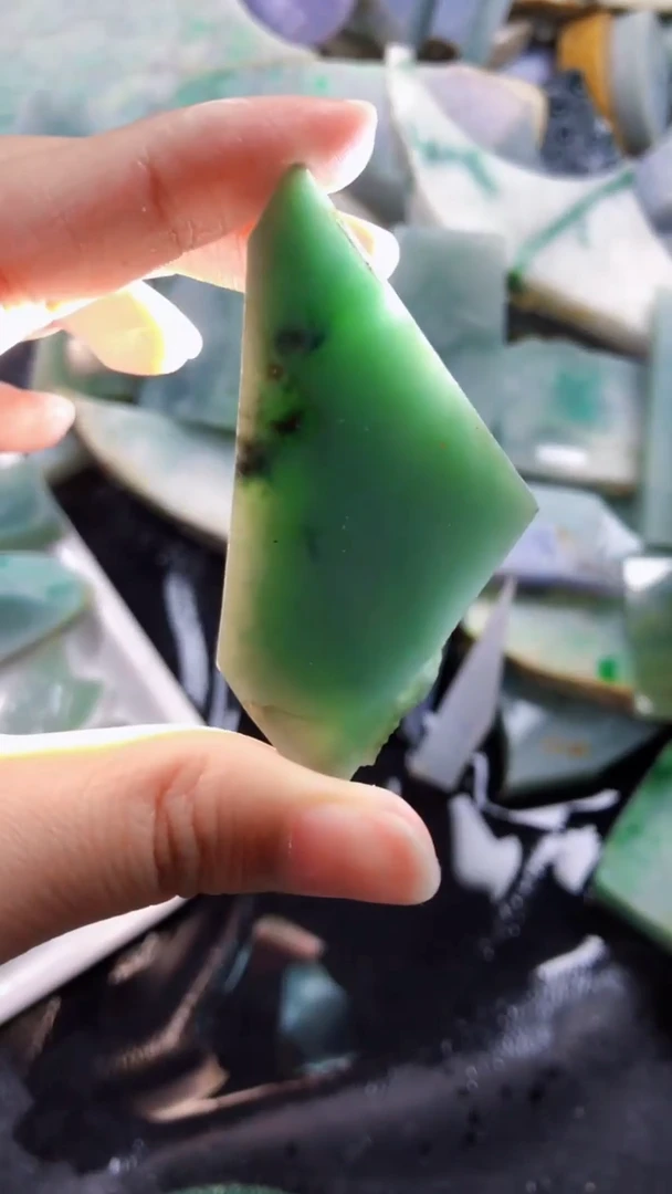 颈饰未镶嵌翡翠新店开业大优惠123