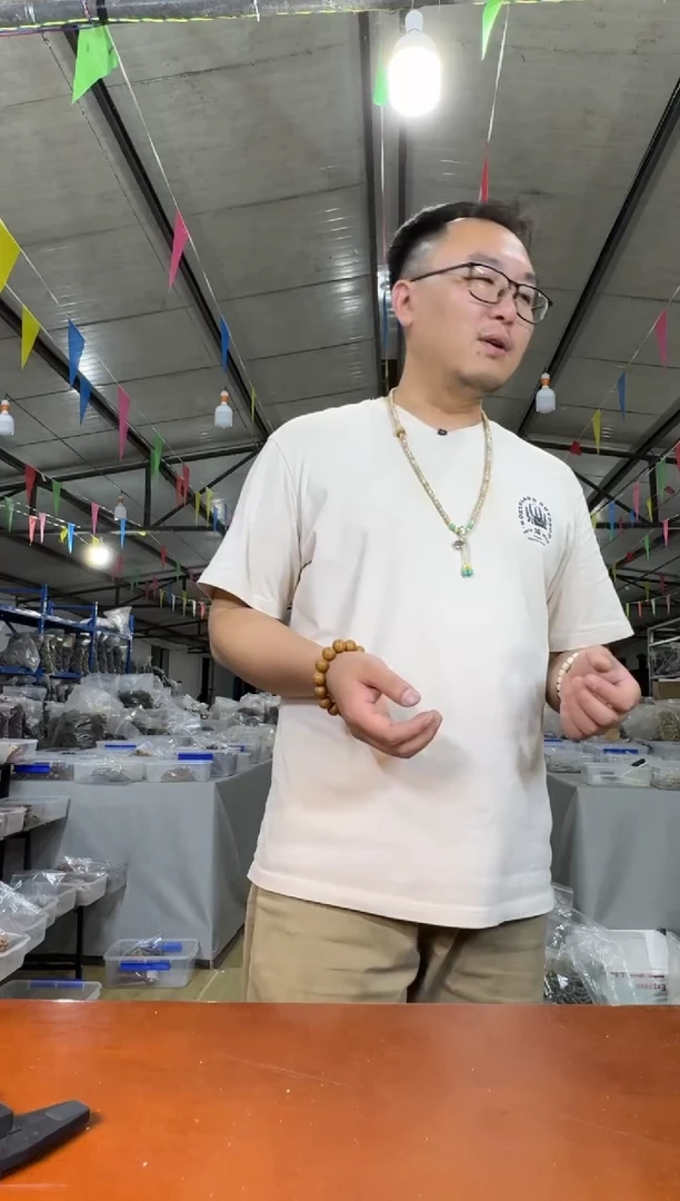 猴头核桃手串H36实物为准