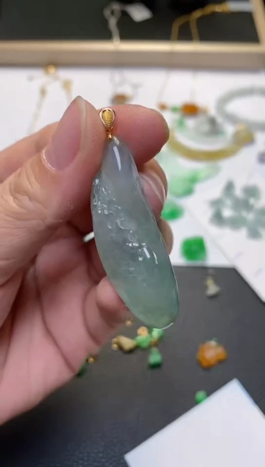 翡翠未镶嵌吊坠(不含链)翡翠净货32481