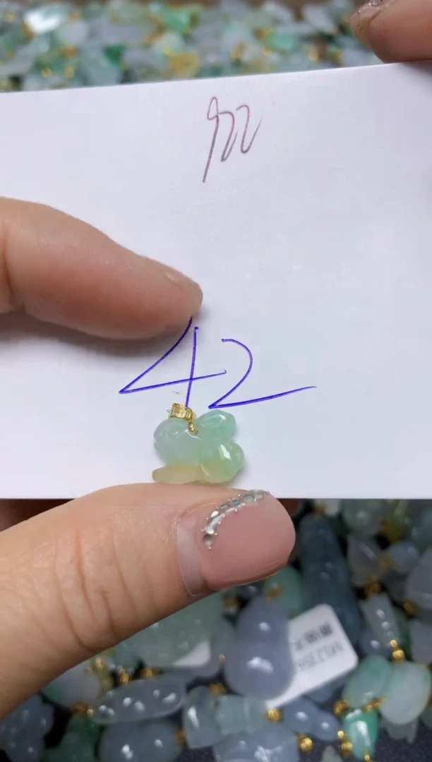 【闪购商品】翡翠挂件18K金镶嵌 天然翡翠A货