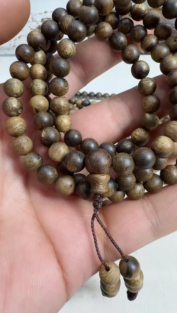 【闪购商品】沉香手串乌身0.7规格多圈16克虫漏