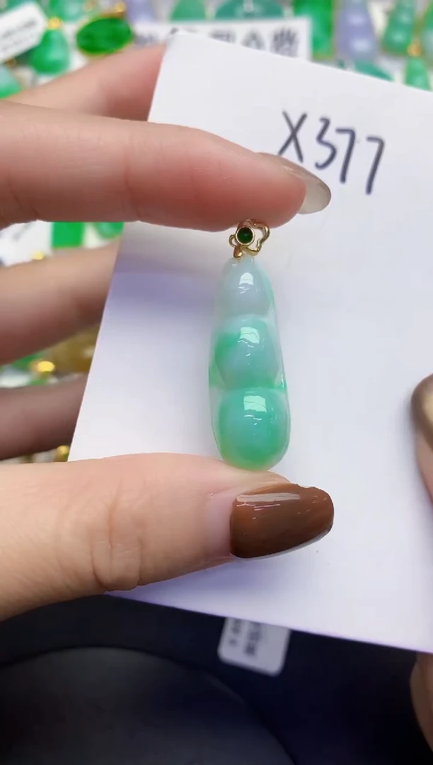 颈饰未镶嵌翡翠缅甸天然翡翠A货
