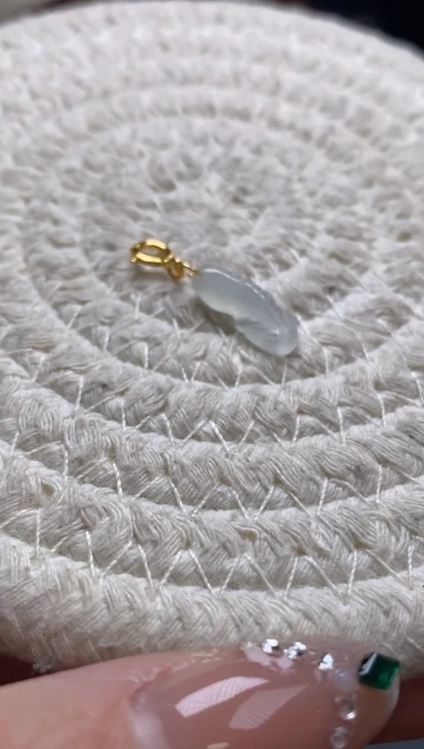 颈饰银S925镶嵌翡翠m****丝净货10787