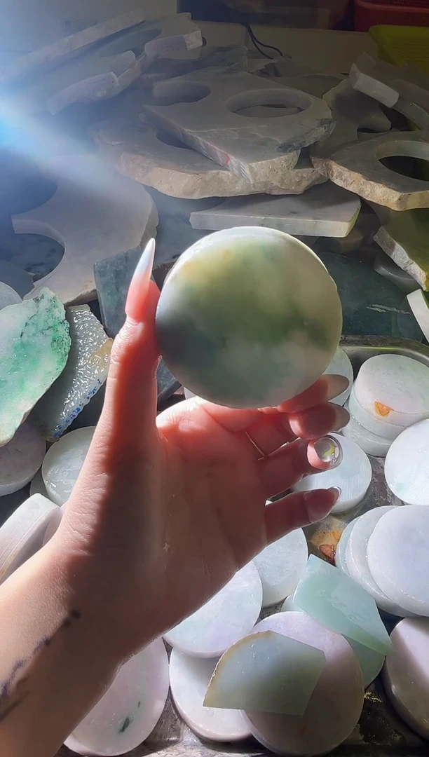 翡翠未镶嵌颈饰翡翠A货小蒋33