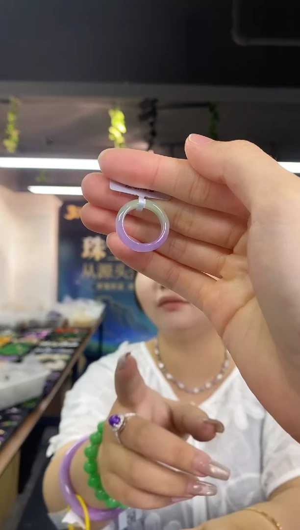 翡翠戒圈未镶嵌多样性发其一颜色微差
