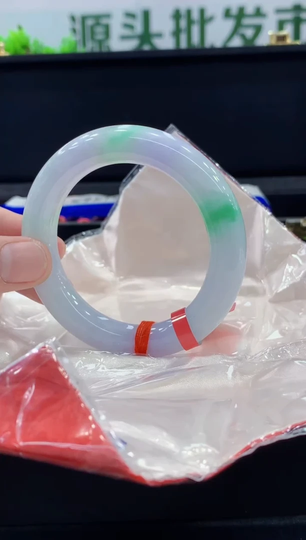 未镶嵌手镯翡翠翡翠手镯