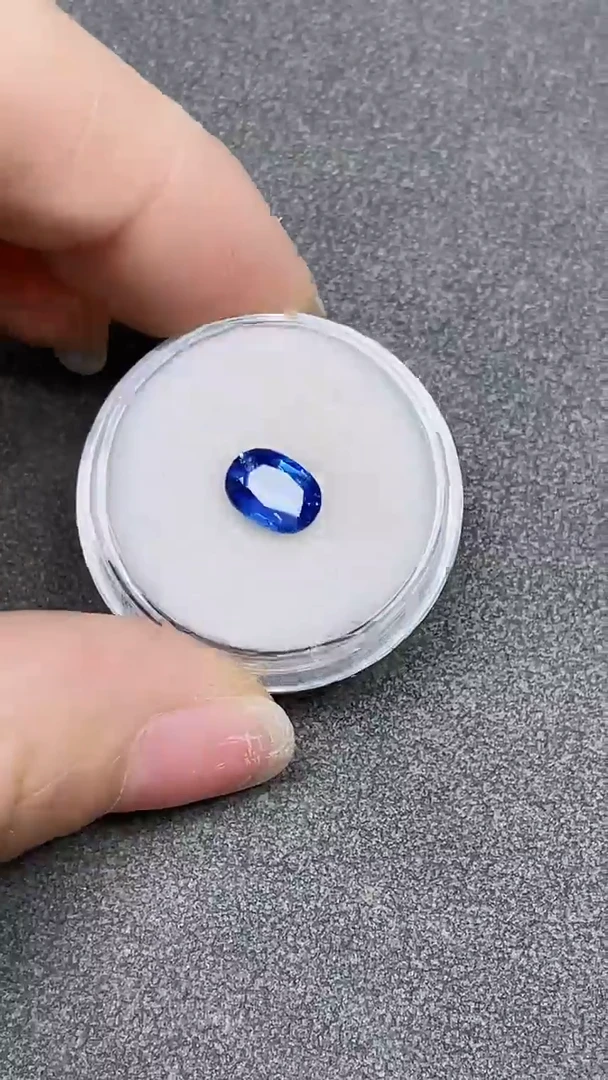 蓝宝石裸石未镶嵌裸石