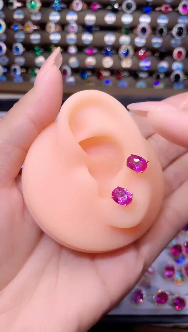 蓝宝石耳饰银S925镶嵌68金