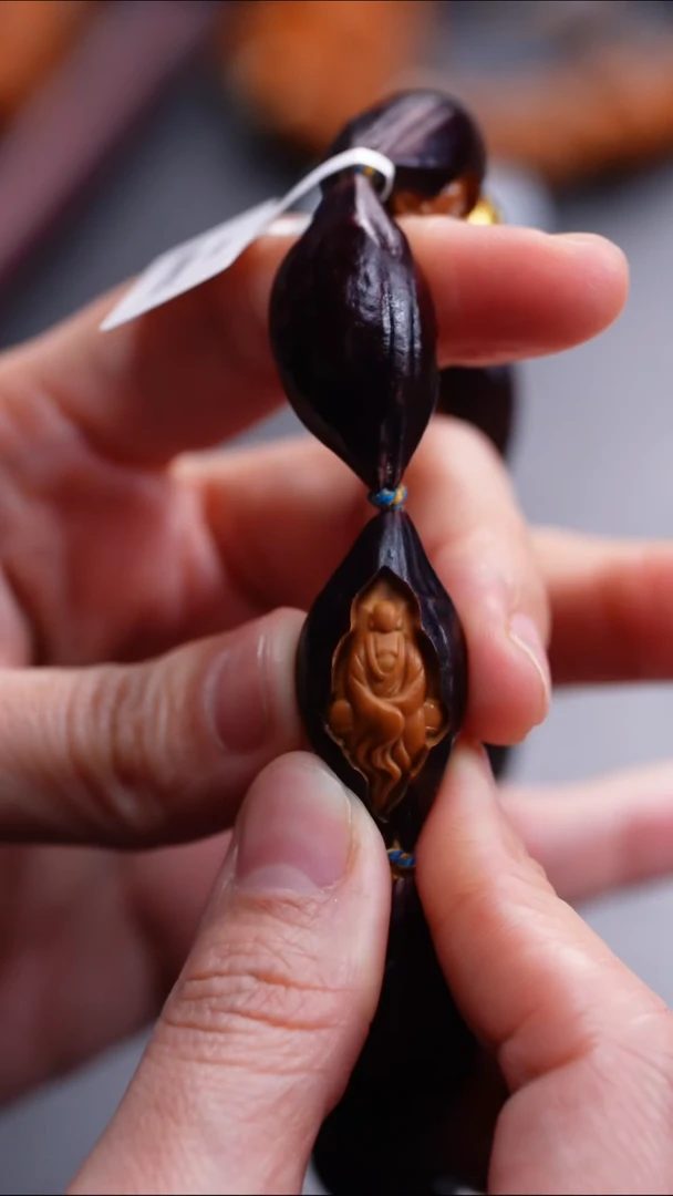 【闪购商品】橄榄核吊坠橄榄核