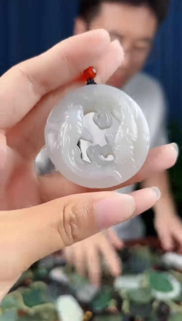 未镶嵌和田玉挂件拍一发一，多样性发货