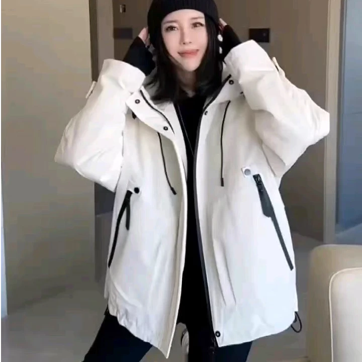 贝姐同款【福利款保暖冲锋衣】9077时尚休闲百搭显瘦冲锋衣