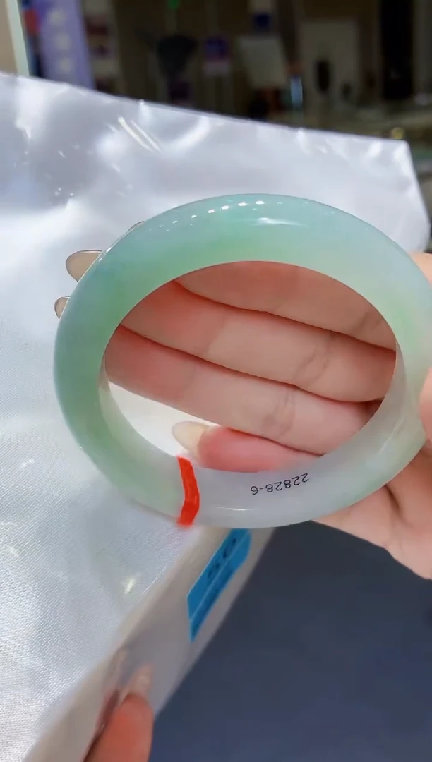 未镶嵌手镯翡翠翡翠手镯56