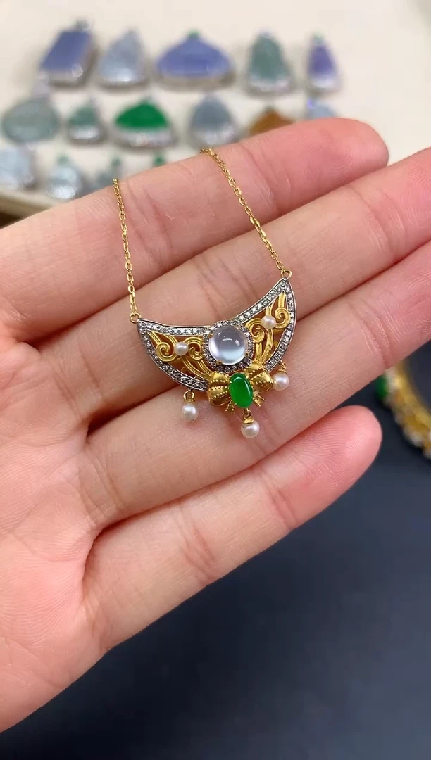 套链18K金镶嵌翡翠套链|7800