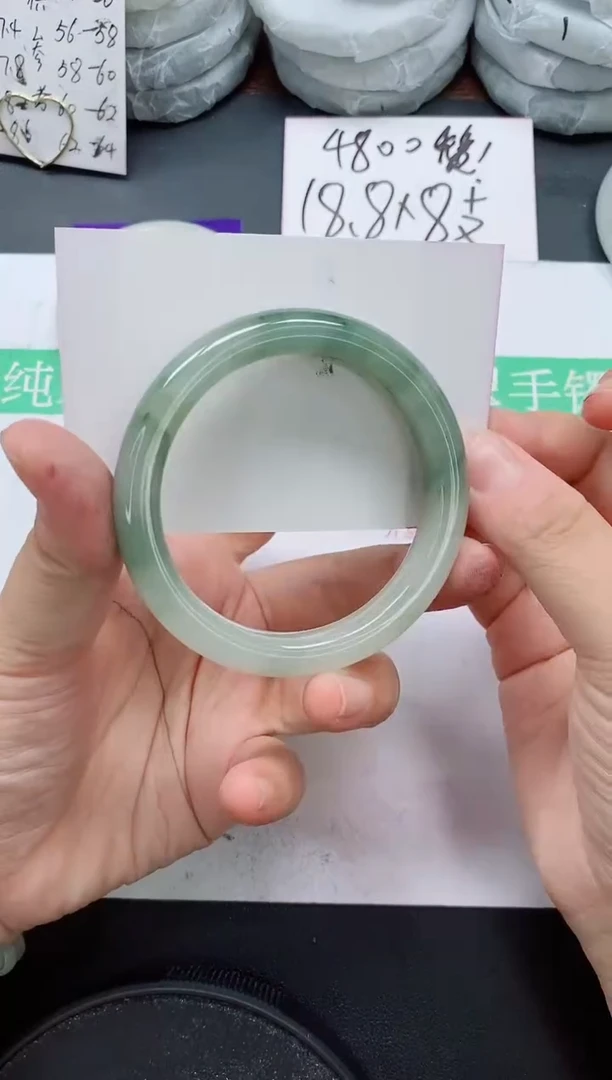 未镶嵌手镯石英质玉85/56-57