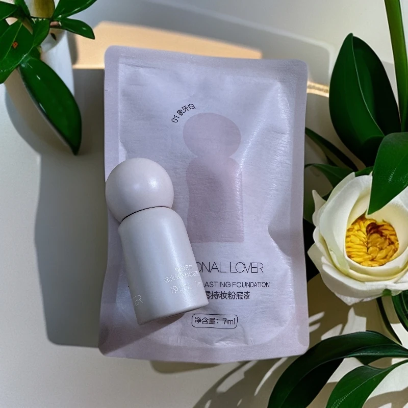 A876 小样！PL绒雾持妆粉底液3.0