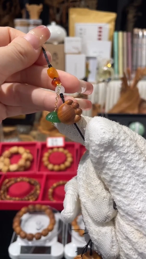 崖柏小猫爪小吊坠太行崖柏黑油