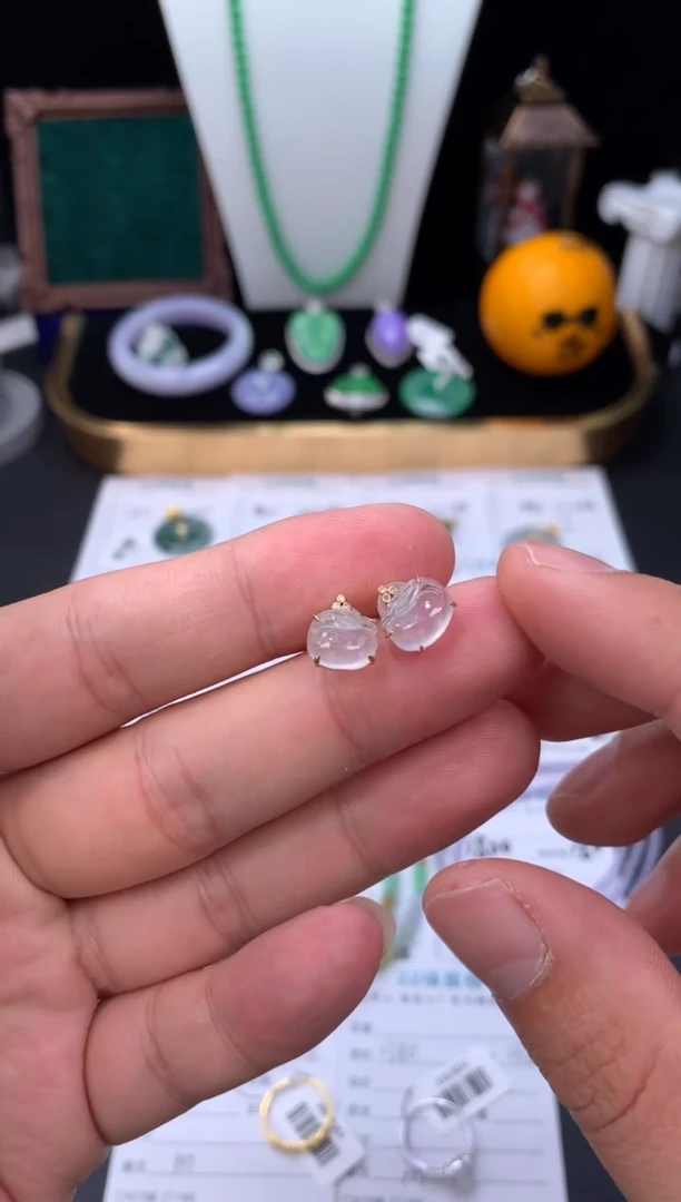 18K金镶嵌定制翡翠48小时鉴赏期 退货不扣服务费