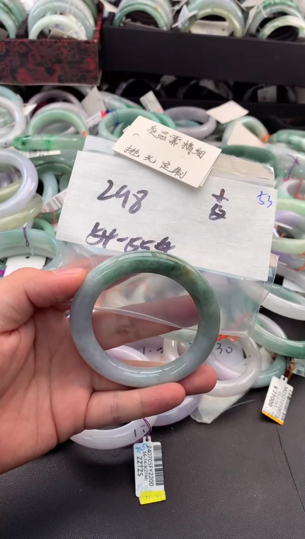 【闪购商品】定制翡翠未镶嵌毛货需精细抛光+多人