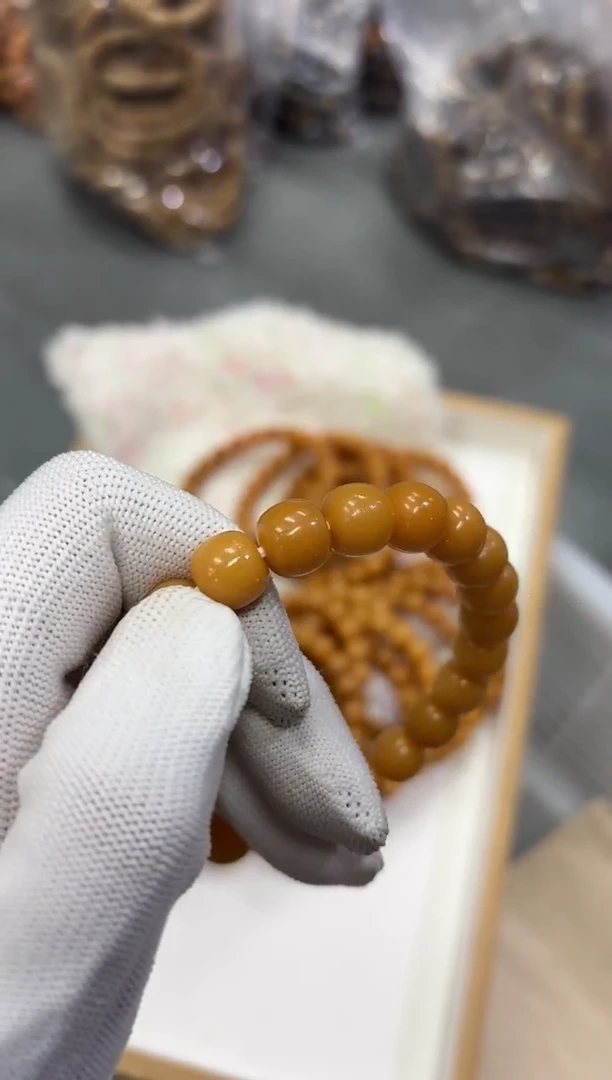 手串菩提根/象牙果10.5三高（324）