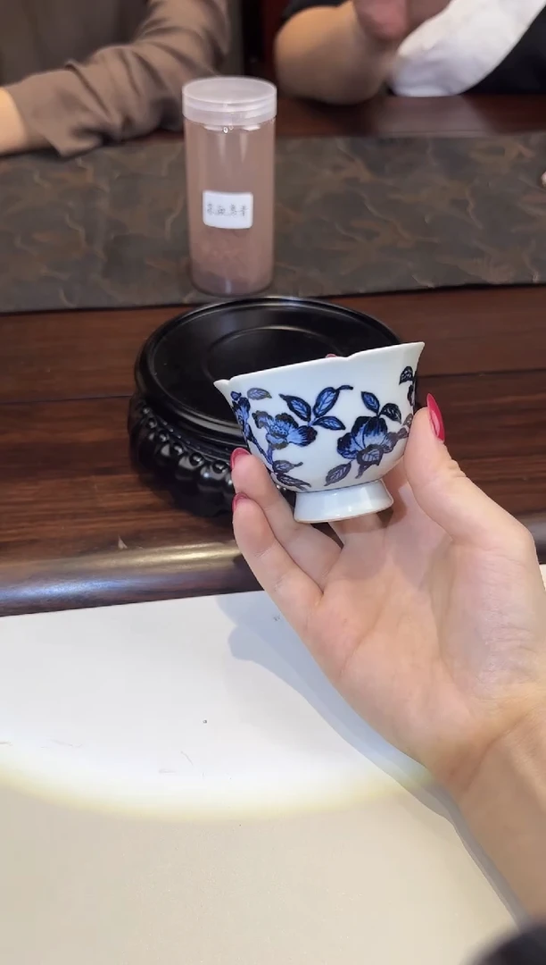 摆件瓷立方—【古县衙】斗彩山茶花口杯10