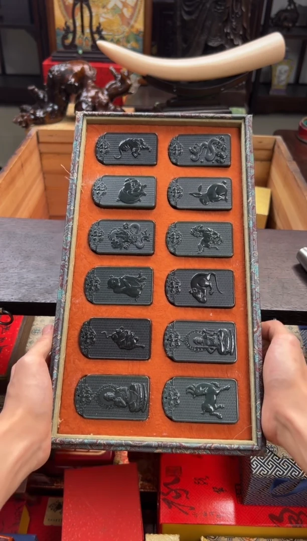 【闪购商品】和田玉1未镶嵌————————————12生肖