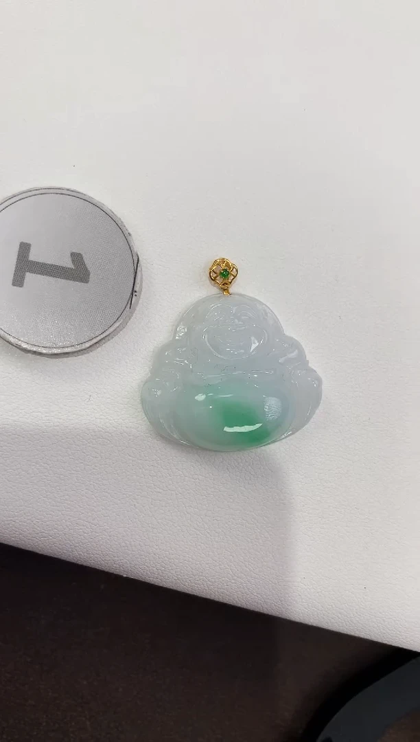 颈饰18K金镶嵌翡翠天然缅甸a货翡翠