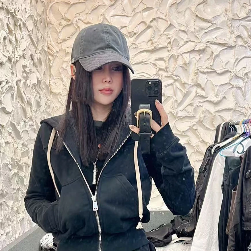 黑色加绒长飘带拉链卫衣外套