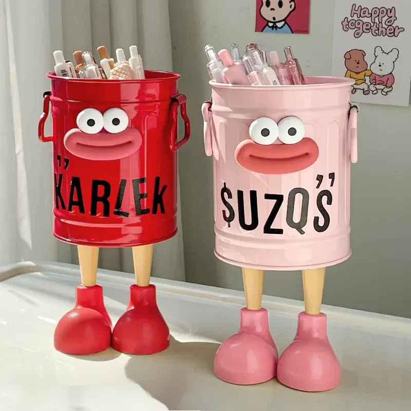 长脚的笔筒！大容量创意学生桌面女孩专用6-12岁儿童可爱摆件