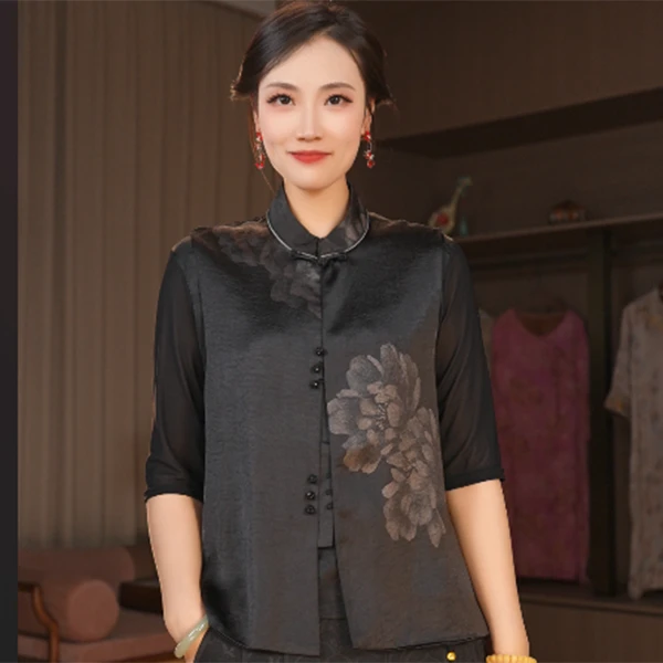 【卿墨】2025新款夏季马甲新中式宽松立领提花气质显瘦上衣马夹女款