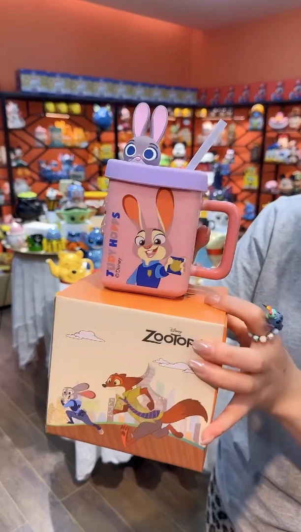 瓷片@@疯狂动物城兔子警官四方陶瓷吸管杯